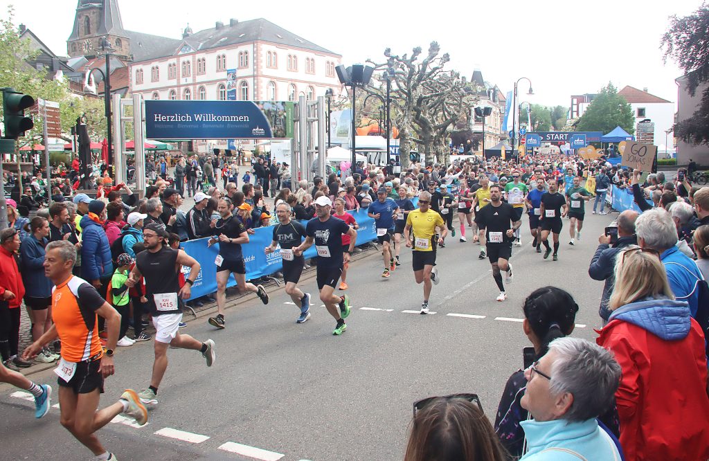 Globus Marathon-0-05-25- bo13d